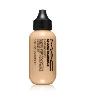 MAC Studio Radiance Face and Body Radiant Sheer Foundation 50ml. C1