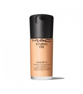 MAC Studio Fix Fluid SPF15 24HR Matte Foundation + Oil Control 30ml. NC18