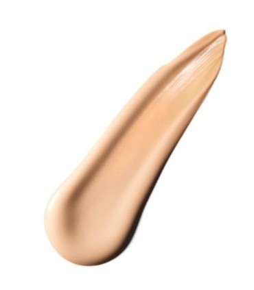 MAC Studio Radiance Face and Body Radiant Sheer Foundation 50ml. NC15